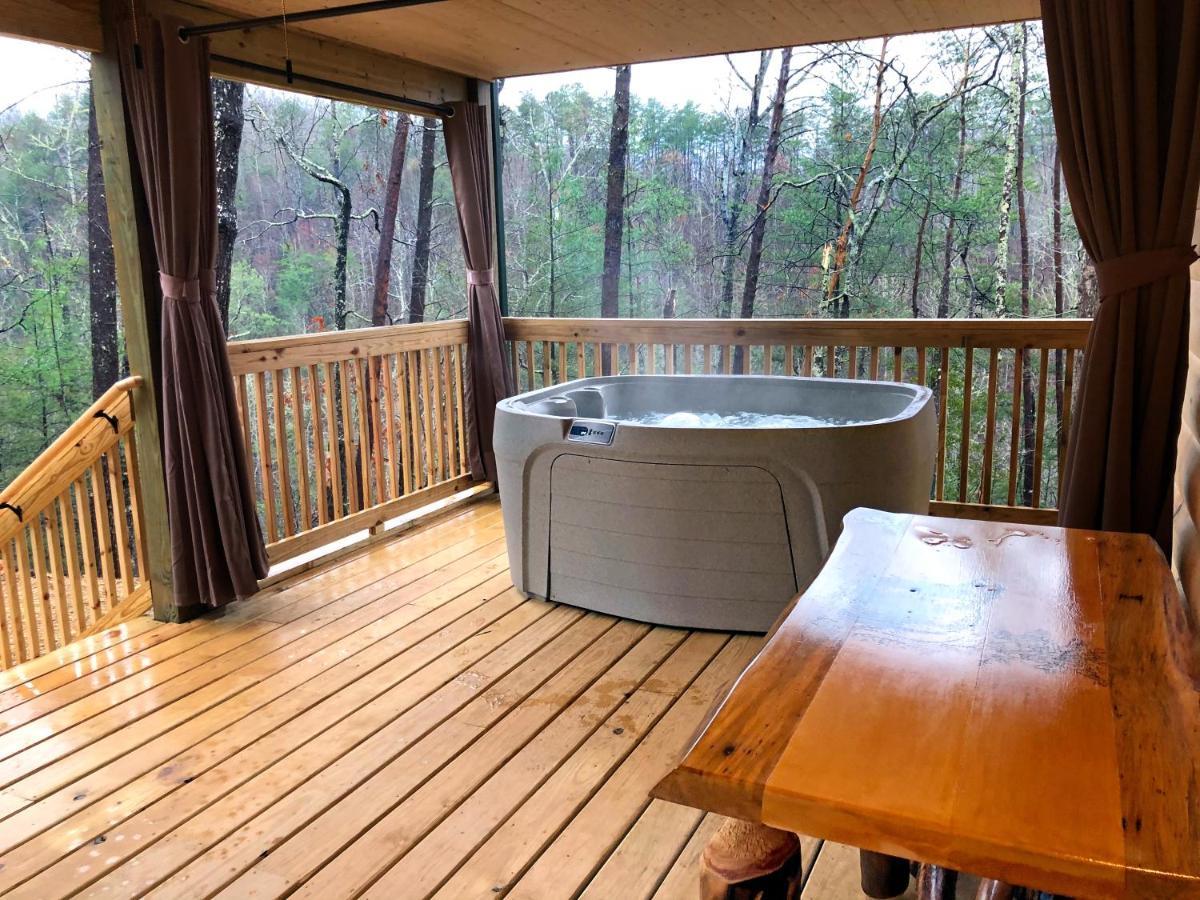 Gatlinburg - Honeymoon Hideaway Villa Exterior photo