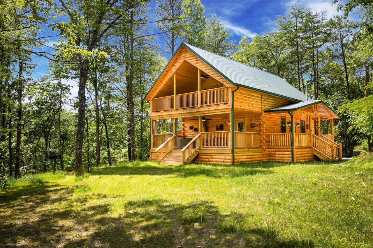 Gatlinburg - Honeymoon Hideaway Villa Exterior photo