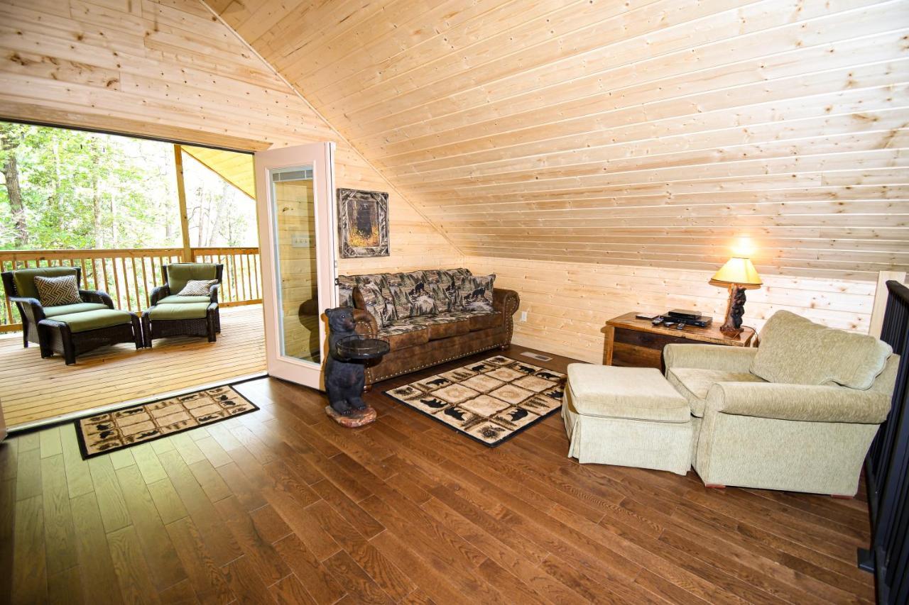 Gatlinburg - Honeymoon Hideaway Villa Exterior photo